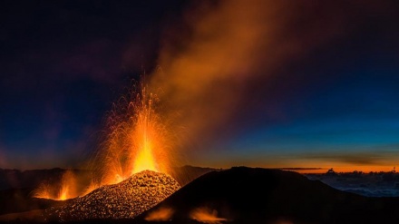 Paura in Guatemala, erutta il Vulcano del Fuego: evacuati 8 villaggi