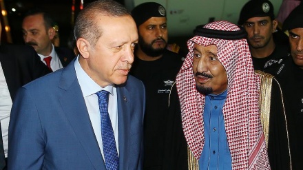 Erdogan in Arabia Saudita: incontro con re Salman