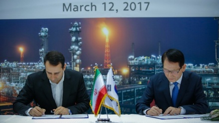 イランと韓国が、石油化学コンビナートの建設契約に調印