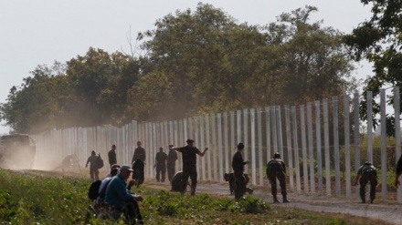 Ungheria: Amnesty, UE intervenga su legge detenzione migranti
