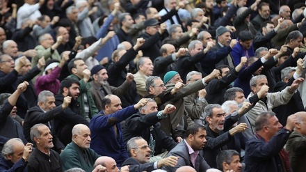 (FOTO) Iran, preghiera Venerdi' di Tehran - 2