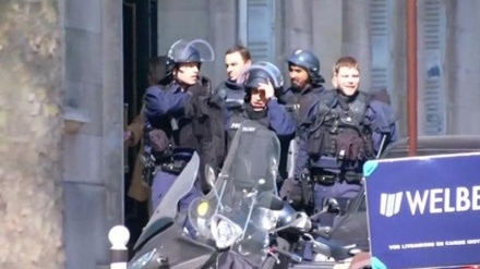 Francia, il plico esplosivo all'Fmi inviato da anarchici greci