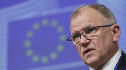 Comissário Europeu vai ao Brasil discutir as consequências do escândalo da carne