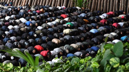 Iran holds 28th nationwide ritual Prayers Congress 