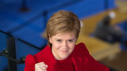 Brexit: Sturgeon rilancia, 'Scozia decida termini referendum'