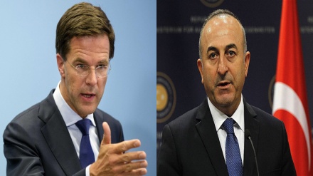 Rutte: ripugnanti falsicazioni di Erdogan su Srebrenica