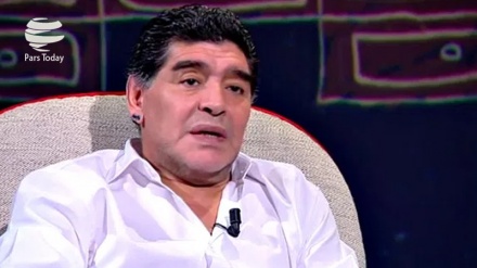 Maradona: Putin è un fenomeno e Trump un eroe dei fumetti