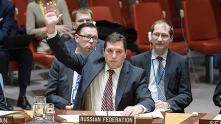 Russia calls UNSC meeting, warns against Saudi raid on Yemeni city