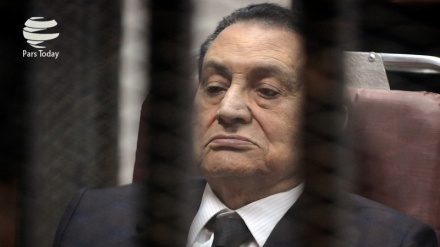 Mısır'da mahkeme Hüsnü Mübarek ve iki oğlunun cezasını onadı