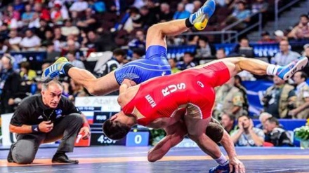 Эронда Юнон Рум кураши бўйича жаҳон чемпонати бошланди