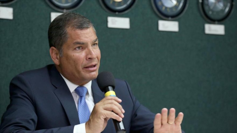 Rafael Correa rechaza entregar a Assange a EEUU
