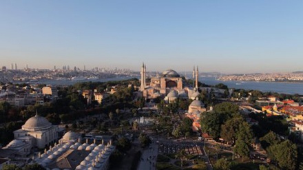 Istanbul cancella gemellaggio Rotterdam