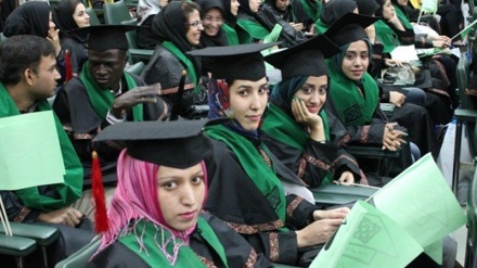 Fiye Da Daliban Kasashen Waje 50,000 Ne su ke karatu A  jami'oin Iran.