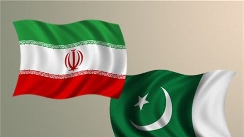 تاکید رئیس جمهور ایران بر اهمیت گسترش روابط دوجانبه تهران و اسلام آباد