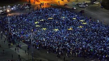 Romania, no a riforme giustizia e fiscale