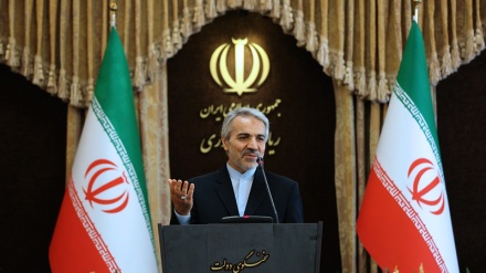 イラン政府報道官、「イランは国際的な権利を断念しない」