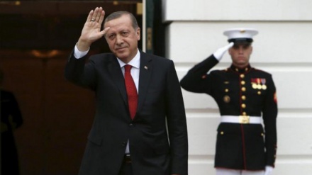 Turchia: Erdogan incontrerà Trump alla Casa Bianca a maggio