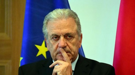 Ue: 16.300 rifugiati “ricollocati” da Italia e Grecia da fine 2015