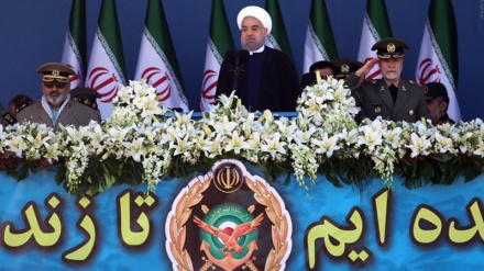 イラン大統領、「世界の一部の軍隊は、テロやクーデターを支援している」
