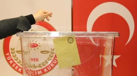 Tırkiyə Xalğ Respublika partiya çın kişvərədə referendumi nəticəon botil bey tələbış kardə.