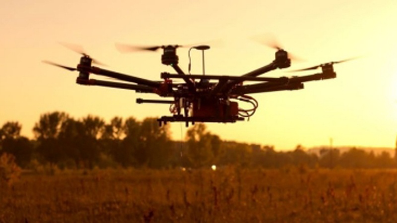 quadcopter drone Rezim Zionis