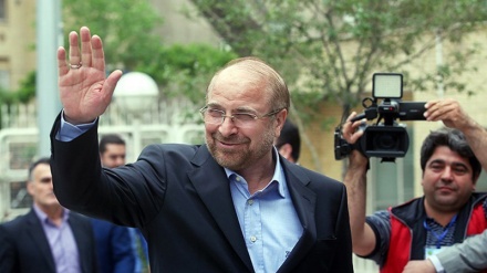 Iran/présidentielle : le maire de Téhéran et le premier vice-président s’inscrivent