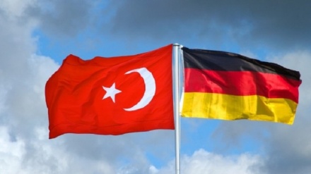 Almanya Türkiye’nın Berlin Büyükelçisi’ne Nota Verdi