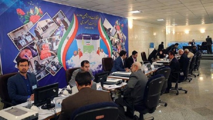 Iran: da oggi inizia la registrazione dei candidati alle presidenziali del 19 maggio