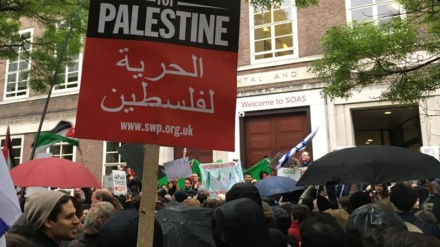 Londra'da Filistinli esirlerle dayanışma gösterisi düzenlendi