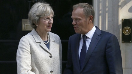 Brexit: telefonata Tusk-May