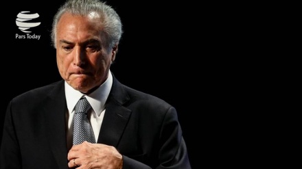 Temer parte para ofensiva