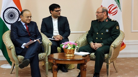 وزیر دفاع ایران: همکاری ایران و هند در تامین امنیت منطقه مهم است