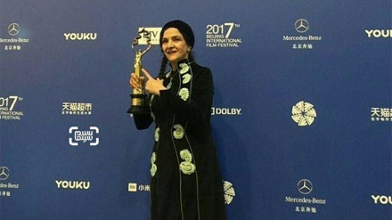 بانوی ایرانی؛ بهترین بازیگر نقش مکمل زن جشنواره فیلم پکن