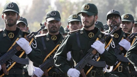 Musuh Iran Berusaha Memperlemah Hubungan Militer dan IRGC