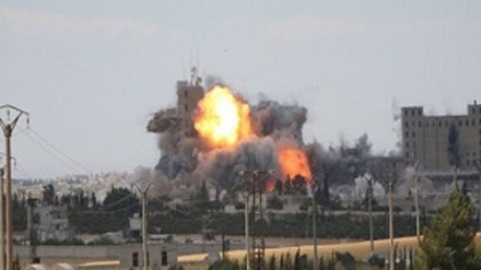 アメリカ連合軍のシリア空爆で民間人４２名が死亡