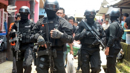 Evasione di massa in Indonesia