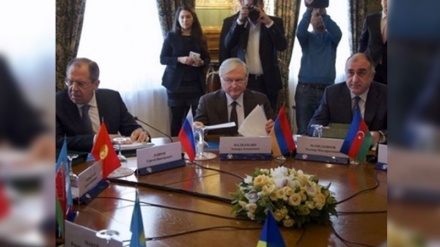 Karabağ münakaşasıyla ilgili üçlü oturum sona erdi 