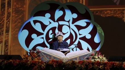 Tehronədə Kərimə Ğıroni beynəl xalğiyə mısobiğəon bino bıə.