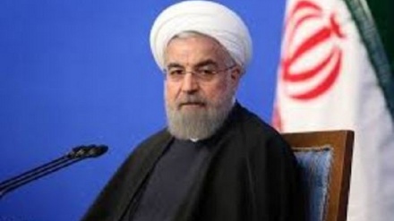 روحانی : دولت آمریکا اشتباهات خود را در مقابل ملت ایران تکرار می کند 