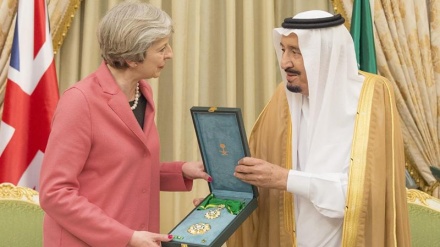 Kryeministrja britanike merr medalje për vrasjen e cilëve jemenas!