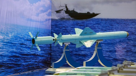 Irã equipara a Marinha do IRGC com novos mísseis do cruzeiro anti-navio
