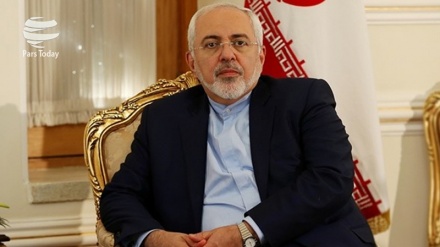 Zarif: Irán está dispuesto a regalar paz a todo el mundo