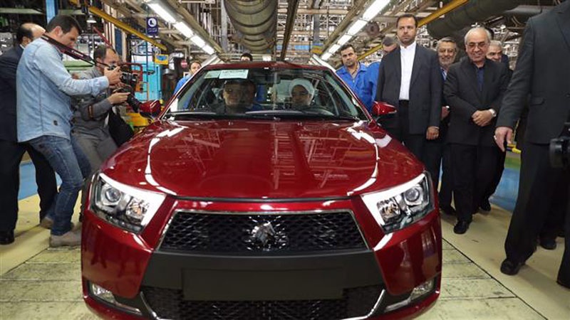 Iran has started the mass production of what is seen as a revolutionary version of its Dena class of national cars.