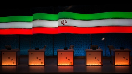 Iza scene programa predizborne kampanje iranskih predsjedničkih kandidata