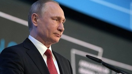 Putin: Russia si oppone al crescente protezionismo nel mondo