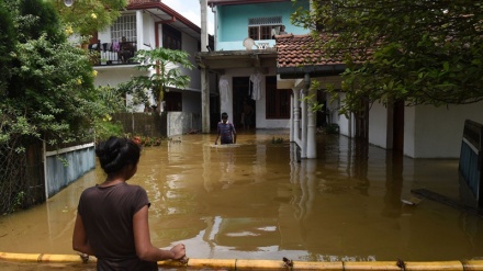 164 presona humbin jetën nga përmbytjet në Sri Lanka