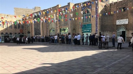 Fotos: La nación iraní participa en las elecciones presidenciales