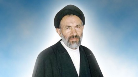 Limamin Tehran:Sadaukar Da Kan Yan Baya Ne Sirrin Zaman Lafiya