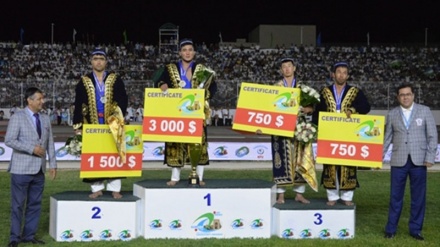 Ӯзбекистонда барпо этилган халқаро кураш мусобақалари ниҳоясига етди.(СУРАТЛАР)