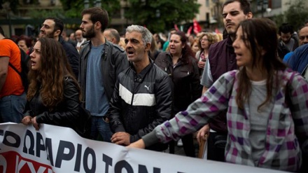 Fermerët protestë në Greqi